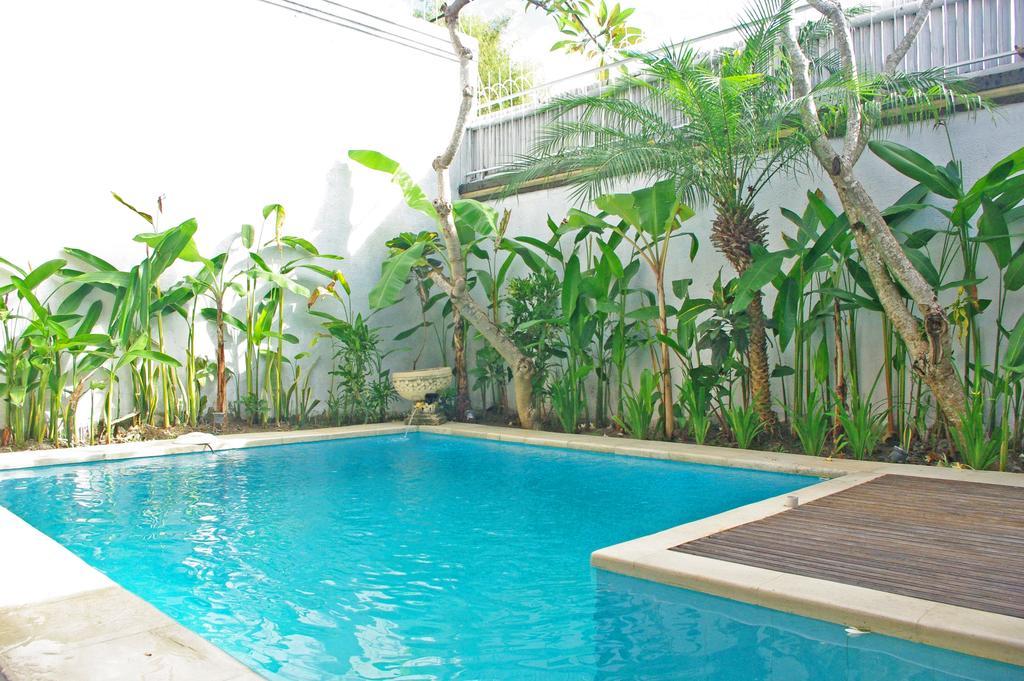 Starfish Bali Villa Seminyak Esterno foto